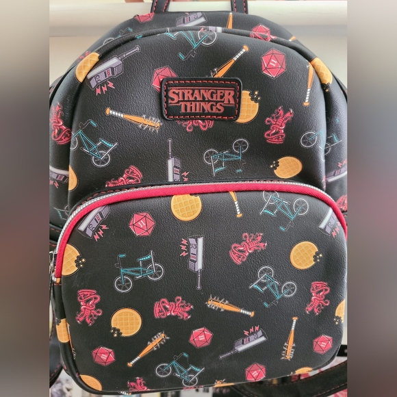Stranger Things Funko Mini Backpack - Picture 2 of 7
